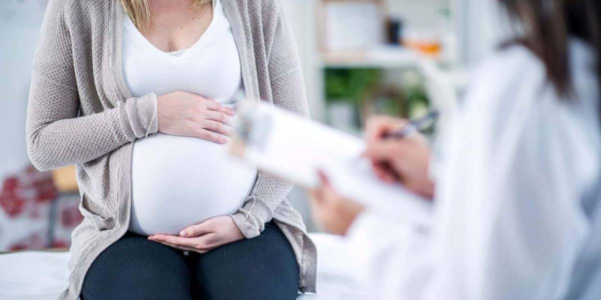 ترس از بارداری و زایمان